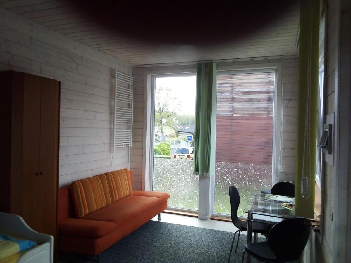 Ferienwohnung Rekreacni Chatka / Tiny House Františkovy Lázně Exterior foto